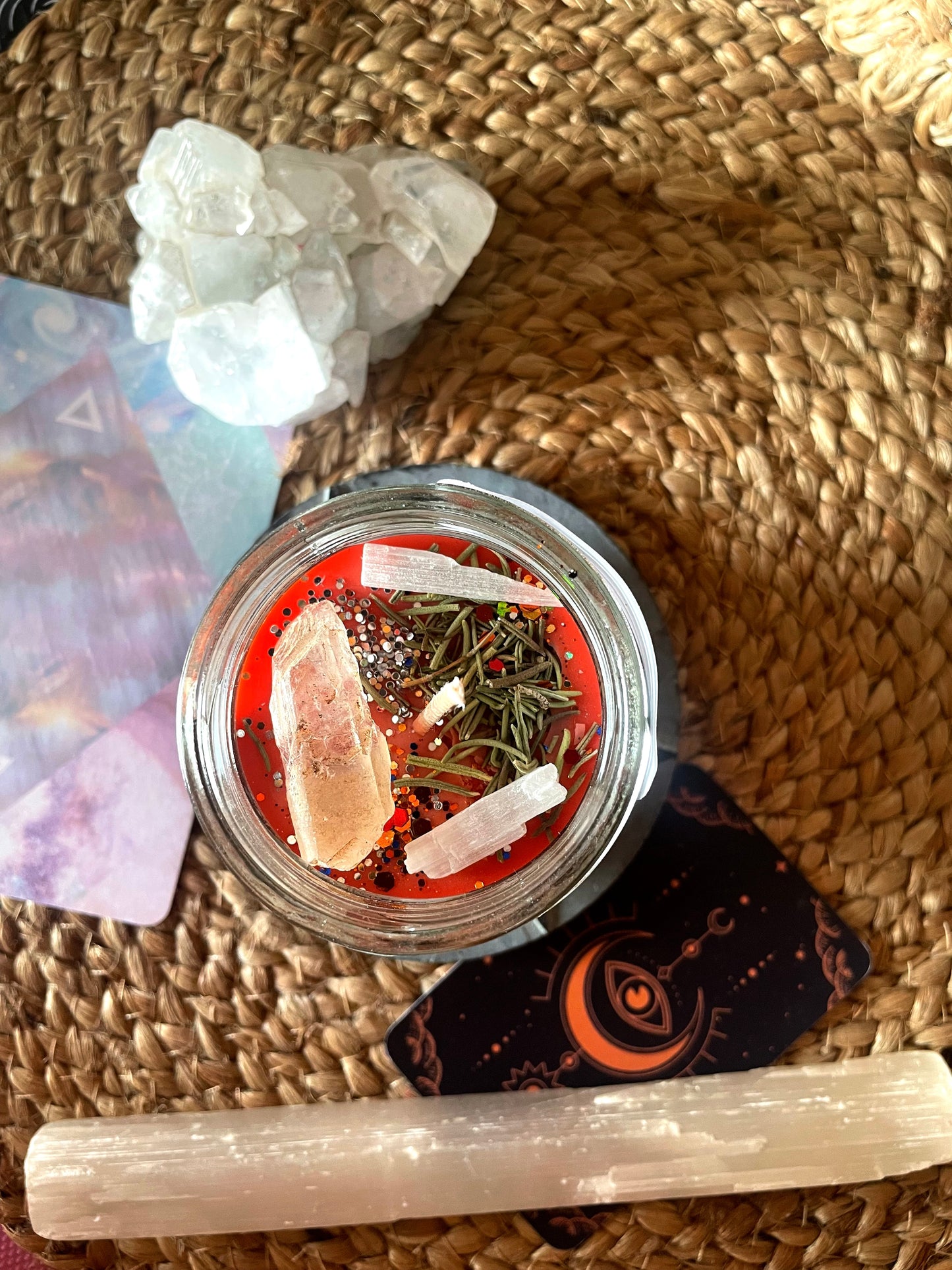 Release & Reset Energies | For Mind & Spirit - Ritual Jar Candle - Selenite & Clear Quartz pointer